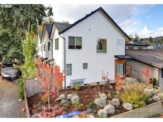 Photo #1: 783809677 Listing