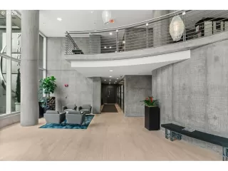 Photo #5: 784403777 Listing