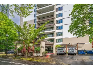 Photo #2: 784915927 Listing 