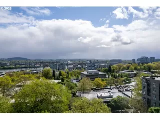 Photo #4: 784915927 Listing 