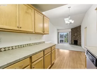 Photo #5: 785363565 Listing 