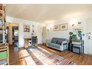 Photo #3: 785787505 Listing 