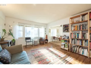 Photo #5: 785787505 Listing 