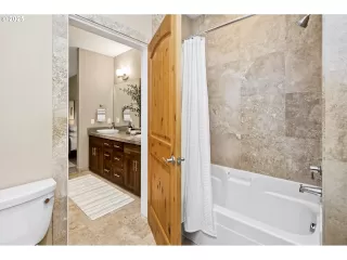 Photo #2: 785893365 Listing 