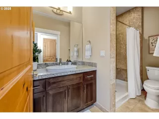 Photo #4: 785893365 Listing 