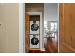 Photo #5: 785893365 Listing 