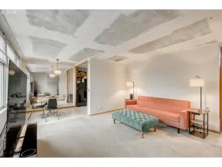 Photo #1: 786058675 Listing 