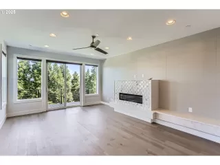 More Details about MLS # 786159408 : 1625 SW MONTGOMERY ST C