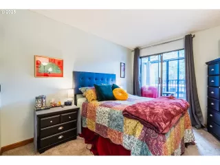 Photo #6: 786974358 Listing