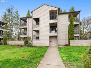 Photo #1: 787908978 Listing