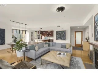 Photo #6: 788386654 Listing