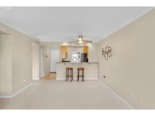 Photo #4: 788472331 Listing 