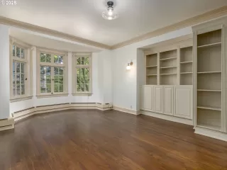 Photo #4: 789947776 Listing