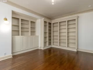 Photo #6: 789947776 Listing