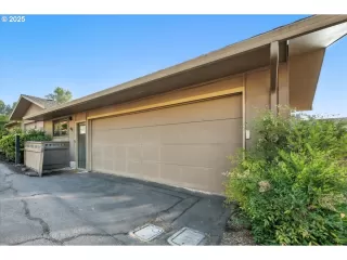 Photo #3: 789996166 Listing 