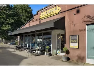 More Details about MLS # 790377436 : 2537 NW THURMAN ST 101