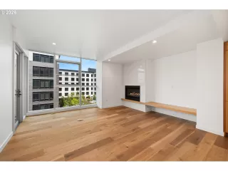 Photo #3: 790526174 Listing 