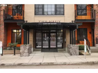 Photo #1: 790693173 Listing