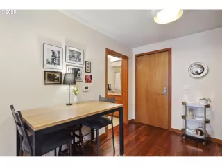 Photo #3: 790693173 Listing