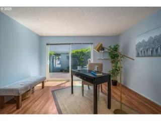 Photo #6: 791172085 Listing