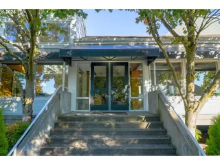 Photo #2: 791392666 Listing 