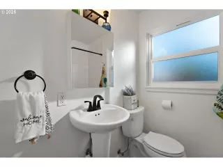 Photo #3: 792958724 Listing