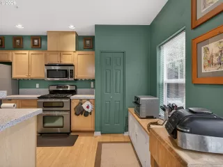 Photo #6: 793440701 Listing