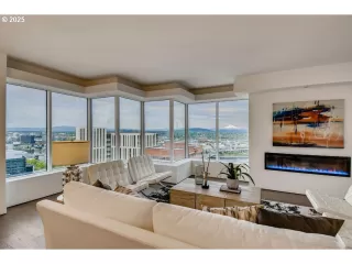 Photo #5: 793762896 Listing 