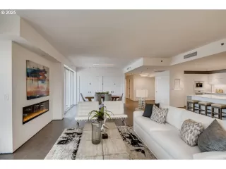 Photo #6: 793762896 Listing 