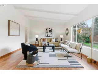 Photo #6: 793796978 Listing