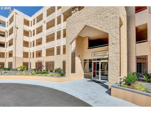 MLS: 795181752 Condo For Sale