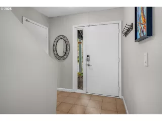 Photo #4: 795361790 Listing 