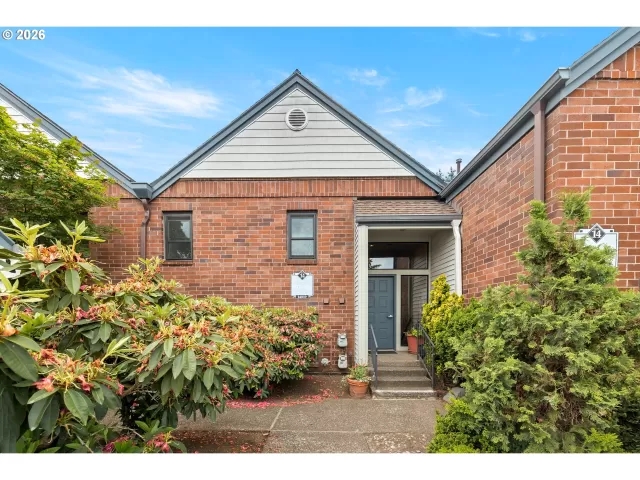 MLS: 795728517 Condo For Sale