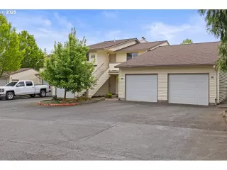 Photo #2: 795738098 Listing