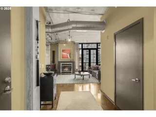 More Details about MLS # 795887398 : 1030 NW 12TH AVE 434