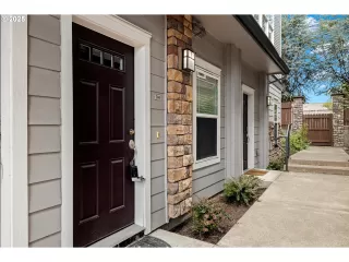 Photo #3: 796804458 Listing 