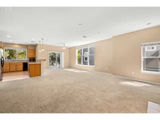 Photo #4: 796804458 Listing 