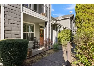 More Details about MLS # 796984931 : 3650 SUMMERLINN DR