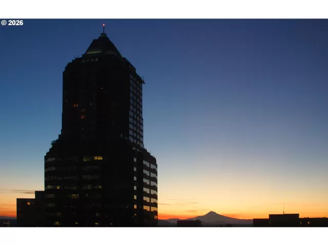 MLS: 797151351 Condo For Sale