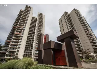 Photo #1: 797318545 Listing