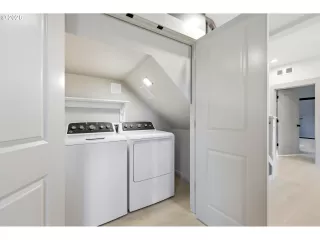 Photo #4: 797431745 Listing 