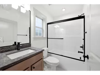 Photo #5: 797431745 Listing 