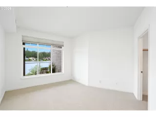 Photo #4: 797838137 Listing 