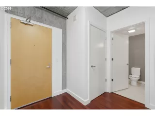 Photo #1: 797956116 Listing