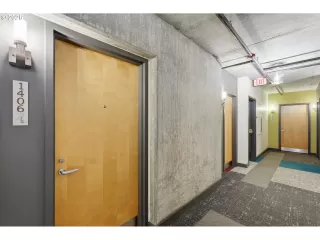 Photo #2: 797956116 Listing