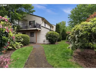 Photo #3: 798285965 Listing