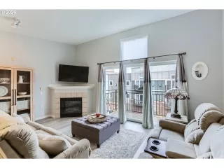 Photo #2: 798391573 Listing 