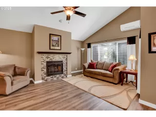 Photo #2: 798994341 Listing