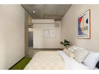 Photo #1: 799176295 Listing