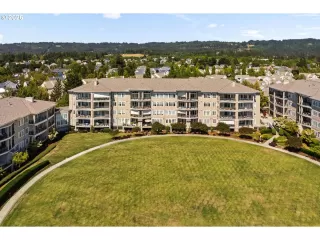 Photo #1: 799541485 Listing